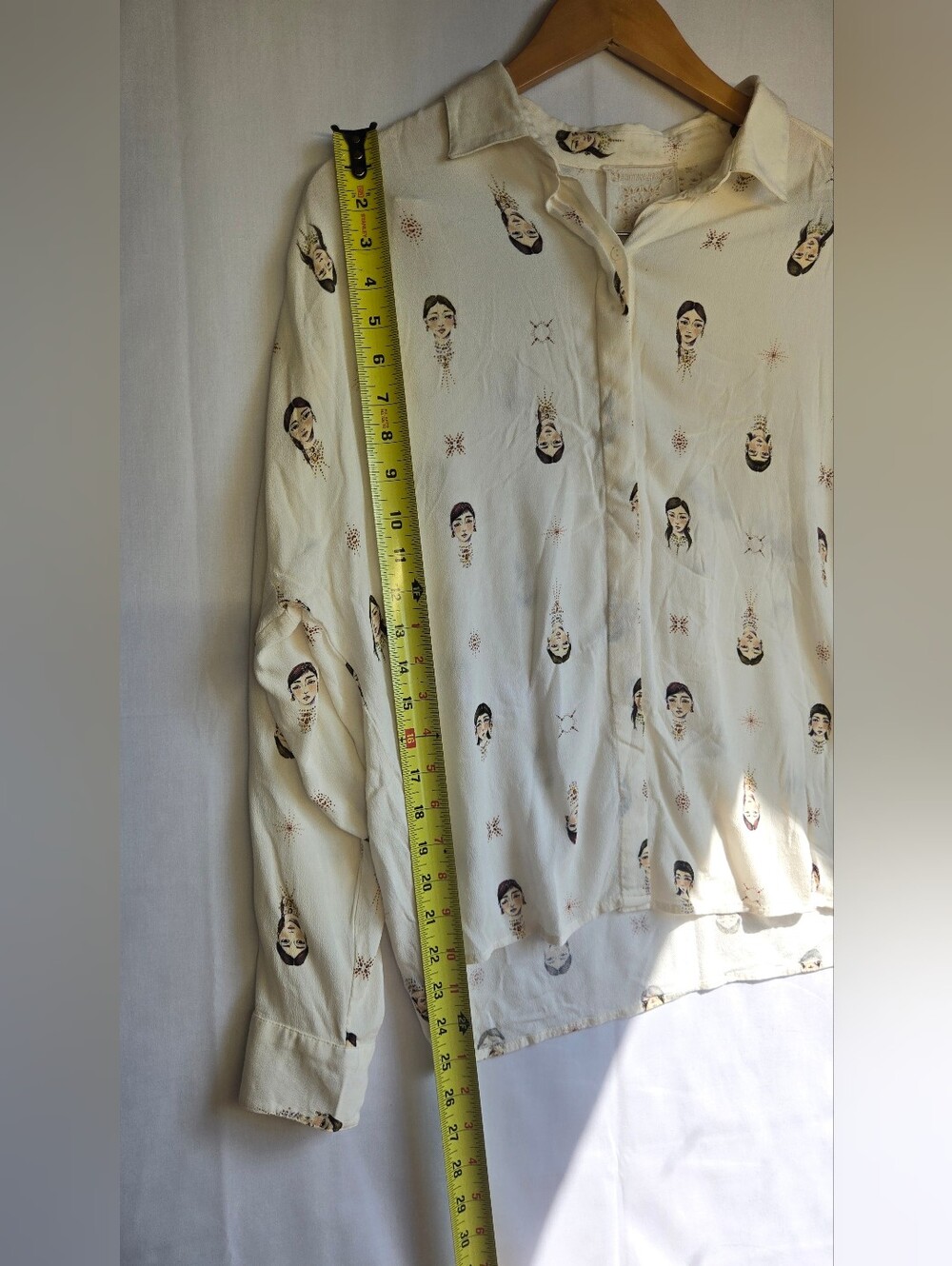 Johnny Was Ivory Button-Down Shirt with Face Print-Size M - Picture 5 of 9